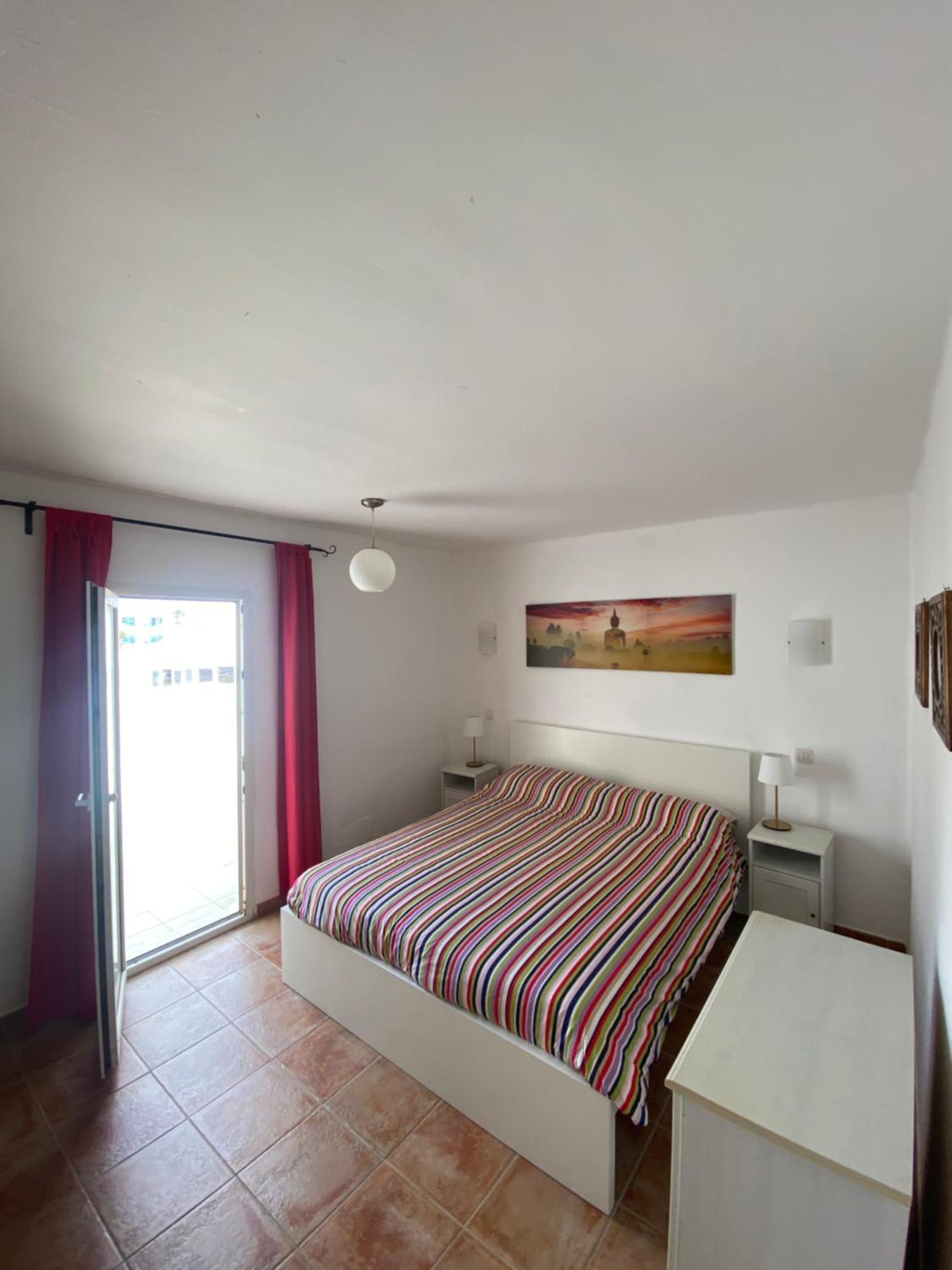 First Floor Apartment With Sea View, كوستا تاغيسي المظهر الخارجي الصورة